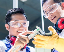 Kiểm tra và thử nghiệm